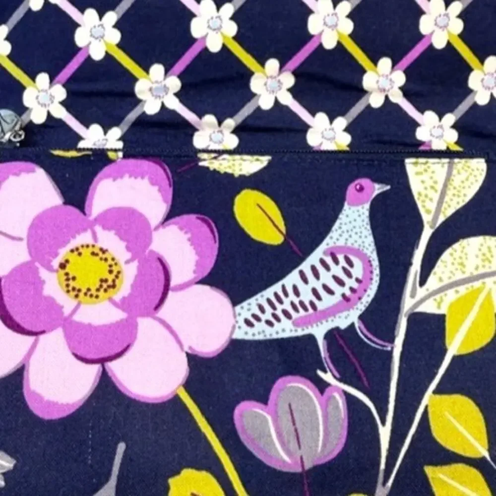 Vera Bradley gorgeous vera